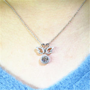 Gran oferta, collar con colgante de amor de Lago de cisne romántico, diseño de beso de cisne de seis puntas con moissanita simulada brillante, joyería de moda - Product Image 5