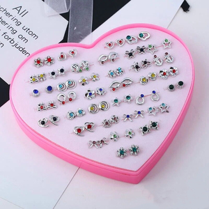 36 Pairs karışık tasarım altın gümüş anti-alerjik kristal plastik yapay saplama küpe - Product Image 6