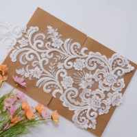 Applique en dentelle cordonnée avec broderie et perles pour robe de mariée, patch floral décoratif en dentelle DIY