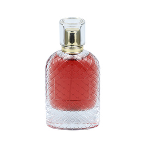 Botella de <span class=keywords><strong>perfume</strong></span> estilo Dubai <span class=keywords><strong>Kilian</strong></span>, capacidad de 50ml con cuello de PP, manejo de superficie grabada, volúmenes de embalaje incluyen 5ml, 10ml, 20ml - Product Image 2