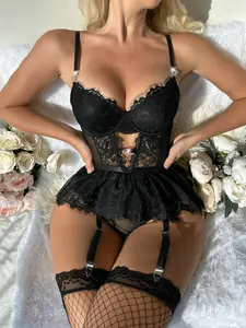 2024 Strass-Spitzen Durchsichtig sexy Dessous Kleid Gärtel ausgehöhlt erotische Wimpern Spitzen Teddy-Unterwäsche Körperanzüge Set