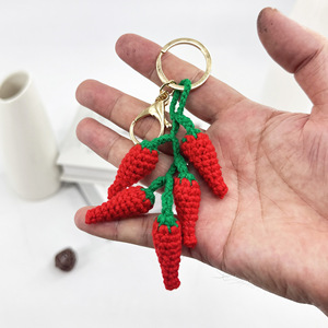 Chaveiro de crochê de pimenta vermelha feito à mão fio de algodão fofo pingente de bolsa enfeite de carro presente - Product Image 3