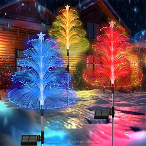 Lumière solaire d'arbre <span class=keywords><strong>de</strong></span> Noël décoration extérieure arbre <span class=keywords><strong>de</strong></span> Noël lumière <span class=keywords><strong>de</strong></span> jardin étanche 7 couleurs changeantes lampe <span class=keywords><strong>de</strong></span> sol solaire - Product Image 6