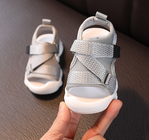 Chaussures de bébé de dessin animé, sandales d'été unisexes pour bébés et enfants, chaussures de plage pour filles de couleur unie, chaussures de plage pour bébés à semelle souple - Product Image 6