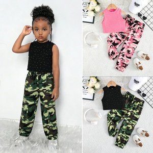 Nuovo Set 2026 per Ragazze: Gilet Senza Maniche in Tessuto Lavorato a Maglia con Strass + <span class=keywords><strong>Pantaloni</strong></span> <span class=keywords><strong>Cargo</strong></span> Mimetici - Product Image 3