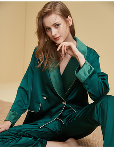 New Design French Style Silk Sleepwear Lingerie 2-Piece Private Label Loungewear Set Spring Velvet <strong>Pyjamas</strong> for Women <strong>Thermal</strong> - Product Image 4