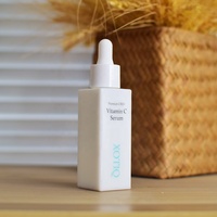 Bouteille en verre blanche carrée de luxe vide 100 ml 120 ml, pot en verre avec couvercle pour liquide ou huile cosmétique