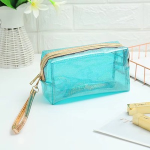 Sac de toilette de voyage en PVC transparent durable, organiseur de cosmétiques imperméable avec fermeture éclair et poignée pour le voyage - Product Image 6