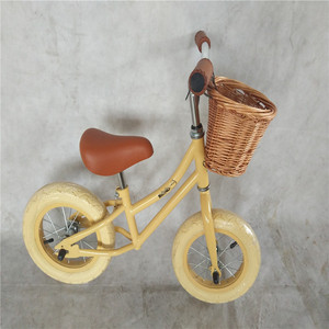 Vélo d'équilibre rétro pour enfants de 12 pouces avec panier en osier, vélo d'apprentissage <span class=keywords><strong>vintage</strong></span> sans pédales pour filles et garçons de 2 à 5 ans - Product Image 2