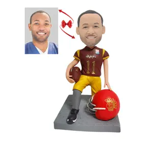 Soccer Players Custom Bobblehead OEM/ODM Dropshipping Bobble head Customize according to the drawing