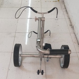 Carrito de Golf de Titanio con Control Remoto, Motor Tubular y Batería de Litio - Product Image 5