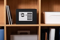 Elektronisches Schließfach aus Stahl für die Sicherheit zu Hause mit Schlüssels chloss Safe & Tür design Kleiner Safe mit digitalem Türschloss und Schraube