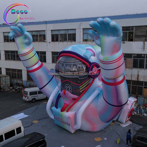 Modèle d'astronaute gonflable géant et coloré, figurine d'homme de l'espace avec lumières LED pour festival de musique - Product Image 2