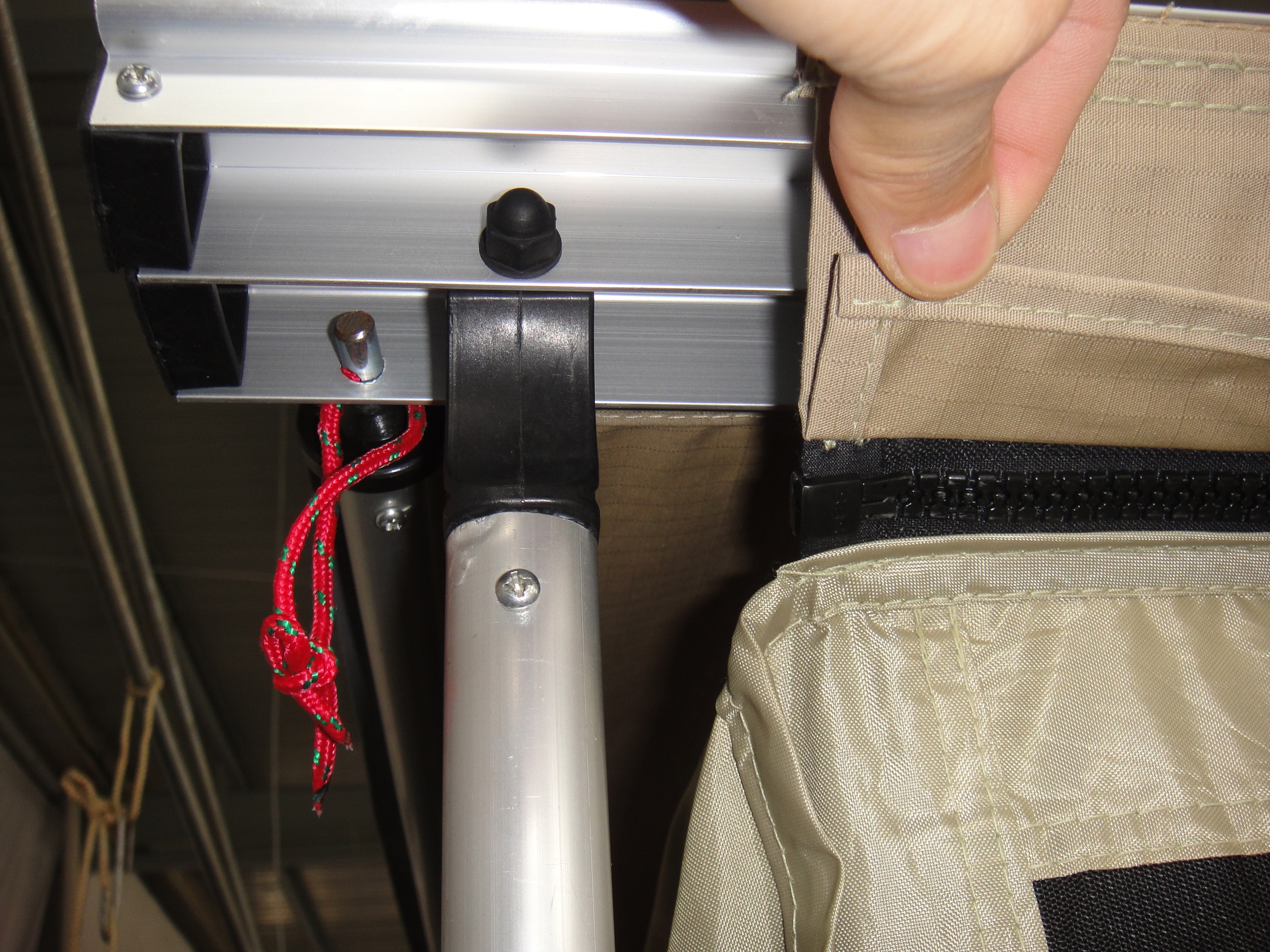 En plein air Toile Auvent de Toit Pour Voiture Avec Maille Annexe Pour 4WD et RV véhicules