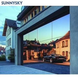 Sunnysky Porte de <span class=keywords><strong>garage</strong></span> automatique moderne en alliage d'aluminium sur mesure pour villa nouvelle combinaison noire Porte de <span class=keywords><strong>garage</strong></span> moderne <span class=keywords><strong>à</strong></span> <span class=keywords><strong>vendre</strong></span> - Product Image 2
