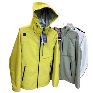 Oferta especial OEM, logotipo personalizado, diseño bordado e impreso, chaqueta casual delgada impermeable para hombre y mujer, para primavera y actividades al aire libre. - Product Image 6