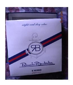 Cajas de embalaje de papel al por mayor para tiendas de ropa con estructura de cartón corrugado y tamaño personalizado para uso en embalaje minorista - Product Image 3