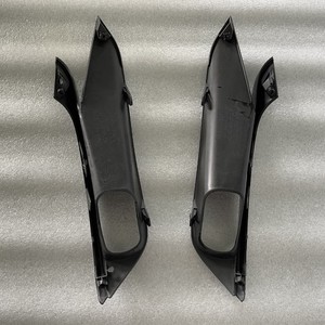 Cadre de phare antibrouillard Sienna Noir brillant 52128-08100 52127-08100 Pour Toyota Sienna 2021 SE Pare-chocs avant - Product Image 2