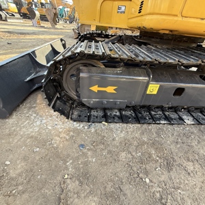 Mini-pelles Komatsu PC55MR d'occasion de 5,5 tonnes, puissantes et fiables, à vendre - Product Image 3