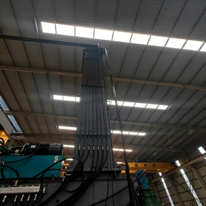 رافعة جسرية محمولة 20 طن متعبة من المطاط مع رافعة سهلة الحركة تطبيق بناء واسع النطاق - Product Image 3