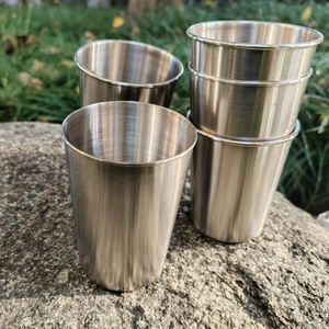 Tasse et Chope à Bière Portable en Acier Inoxydable 201 de Qualité Alimentaire 18/10 330ML Écologique Sans BPA pour Cadeaux et Fêtes de la Bière - Product Image 4