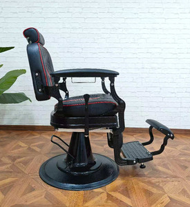 Men Classic <b>Retro</b> Black Leather Hydraulic Barber <b>Chair</b> Hydraulic Pump Shaving Salon <b>Chair</b> for Hair Salon - Product Image 4