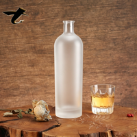 Botella de vidrio cilíndrica grande personalizada al por mayor para vodka, whisky, licores, con sellado de corcho para tequila y brandy