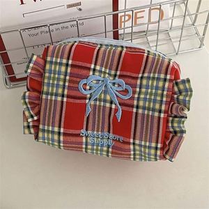 Pochette à maquillage personnalisée, sac cosmétique de luxe pour parfums, avec nœud et volants, sacs cadeaux décoratifs à carreaux pour cosmétiques - Product Image 3