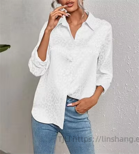 เสื้อเชิ้ตสตรีแขนยาวคอปกแบบกระดุมเปิด - Product Image 3