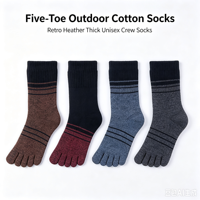 Chaussettes en coton à cinq doigts séparés OEM, semelle en tissu éponge, talon et bout renforcés, couleur et emballage personnalisés pour la randonnée, le camping et le quotidien