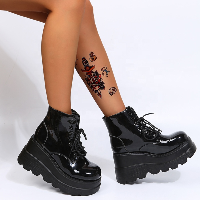 Botas góticas de plataforma 2 correas