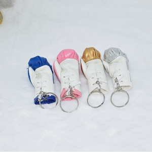 Porte-clés mini-gants de boxe OY C-03 tendance en cuir avec impression numérique, accessoire de sac à dos avec pendentif décoratif, article cadeau Chine - Product Image 4