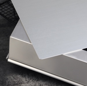 Quadratische Kuchenform 4 bis 14 Zoll Metall mit Herausnehmbarem Boden Antihaftbeschichtet Rechteckige Brownie-Backform aus Eloxiertem Aluminium - Product Image 3