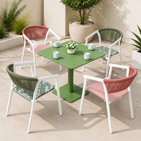 Chaise de salle à manger d'extérieur empilable moderne, avec structure en aluminium, résistante aux UV et imperméable, pour patio, balcon, terrasse, hôtel, bistrot, café
