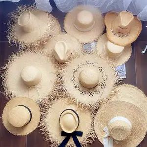 Logotipo personalizado al aire libre Parasol Premium de ala ancha Raffie Straw Beach Hat Cap para las mujeres