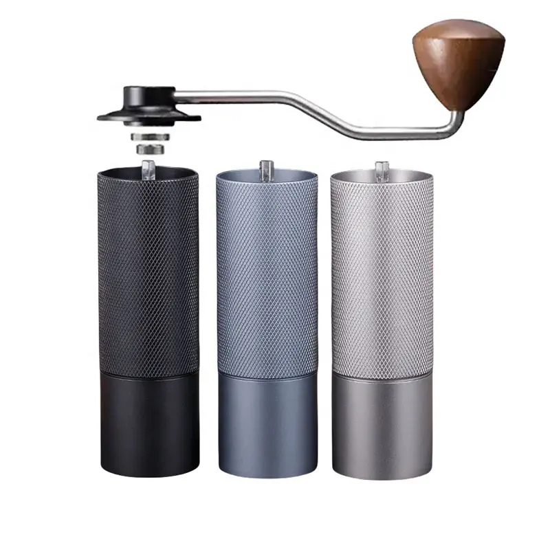 Neuzugang Mini tragbarer Hand-Kaffeebohnenmühle Edelstahl manuelle Mühle Großhandel Metallmaterial