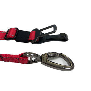 Sabuk Pengaman Hewan Peliharaan, Sabuk Kursi Mobil Nilon Reflektif Dapat Diatur dengan Carabiner Putar - Product Image 4