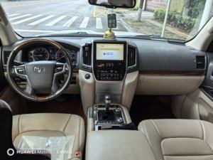 Toyota <span class=keywords><strong>Land</strong></span> <span class=keywords><strong>Cruiser</strong></span> 5.7L <span class=keywords><strong>VX</strong></span>-R 2018 Usado, Versión Oriente Medio, Autos Usados de China - Product Image 4