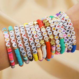 <span class=keywords><strong>Taylor</strong></span> <span class=keywords><strong>Swift</strong></span> inspiró letra inicial arcilla polimérica colorida para pulsera joyería de plástico de moda para fanáticos de <span class=keywords><strong>Swiftie</strong></span> - Product Image 1