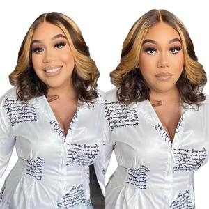 Perruque Courte Synthétique Ondulée Colorée Effet <span class=keywords><strong>Cheveux</strong></span> Naturels 13x4 Lace Frontale Marron Mélange Doré Fil Haute Température Sans <span class=keywords><strong>Frange</strong></span> - Product Image 5