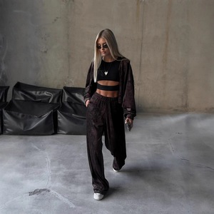Wholesale Breathable <b>Velvet</b> Two-Piece Set Long Sleeve Zip-Up Hooded Jacket Wide Leg Pants Solid <b>Black</b> Loose Fit Casual - Product Image 6
