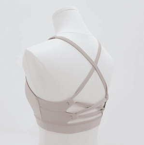 Sujetador deportivo de cuello alto OEM de Taiwán para mujer, elástico en 4 direcciones, con espalda cruzada y copas 3D fijas para yoga - Product Image 3