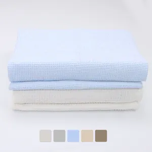 Petelulu Wholesale Light Color 100% Organic Cotton Baby Blanket Custom Logo Knitted Warm Baby Bedding For Toddlers Fall Season