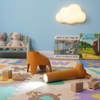 Veilleuse douce pour enfants, lampe torche portable rechargeable USB pour bébé, jouet en silicone, lampe de poche LED en silicone, lampe de nuit en silicone en forme d'animal