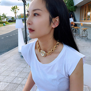 Kaimei 2022 Nuova <span class=keywords><strong>Collana</strong></span> con Diamanti a Forma di Cuore, <span class=keywords><strong>Collana</strong></span> Geometrica da Donna, Nuova <span class=keywords><strong>Collana</strong></span> a Catena Avvolgente, <span class=keywords><strong>Collana</strong></span> alla Moda con Ciondolo a Cuore, Collane Dorate - Product Image 5