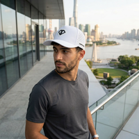 Casquette de sport 5 panneaux personnalisée avec logo brodé 3D, respirante, imperméable, en maille, à séchage rapide et légère pour le golf