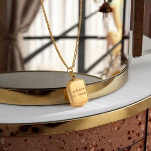 สร้อยคอแฟชั่นสแตนเลสสตีลแบบกำหนดเองขายส่งจากโรงงาน จี้ห้อยคอรูปทรงบล็อก ของขวัญสำหรับผู้หญิง - Product Image 2