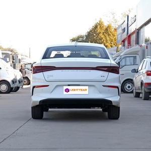 Sedán Eléctrico BYD E3 de Alto Rendimiento, Motor de 100 kW, 180 Nm de Torque, 0-50 km/<span class=keywords><strong>h</strong></span> en <span class=keywords><strong>3</strong></span>.9 s, <span class=keywords><strong>3</strong></span> Modos de Conducción para Conductores Urbanos - Product Image 6