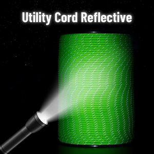 Corda de Sobrevivência Refletiva de Nylon Tipo III 550 4mm 50' Corda Fina para Coleira de Cachorro Micro Corda Uso Universal para Todas as Estações - Product Image 2