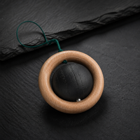 Diffuseur de parfum pour voiture en bois de hêtre de qualité supérieure, avec boule en frêne, à suspendre, logo personnalisé OEM, accessoire durable en bois naturel